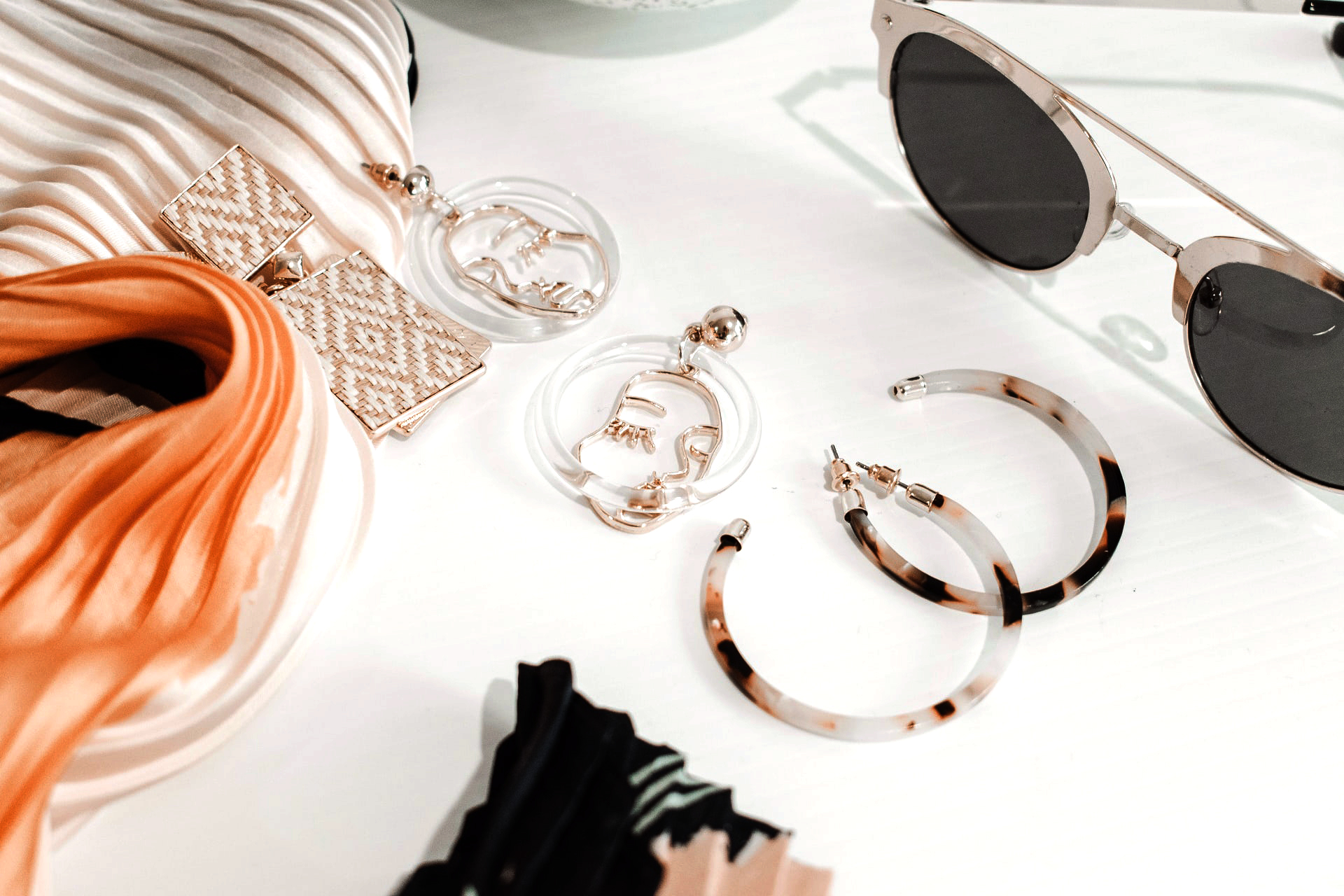 jess-harper-sunday-uRuF9ABj0NY-unsplash